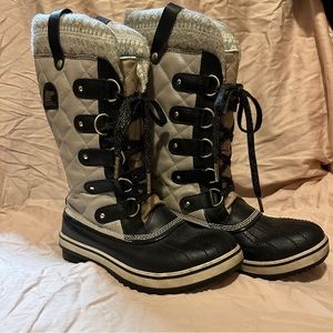 Sorel Women’s Black White Gold Tofino II Winter Boots